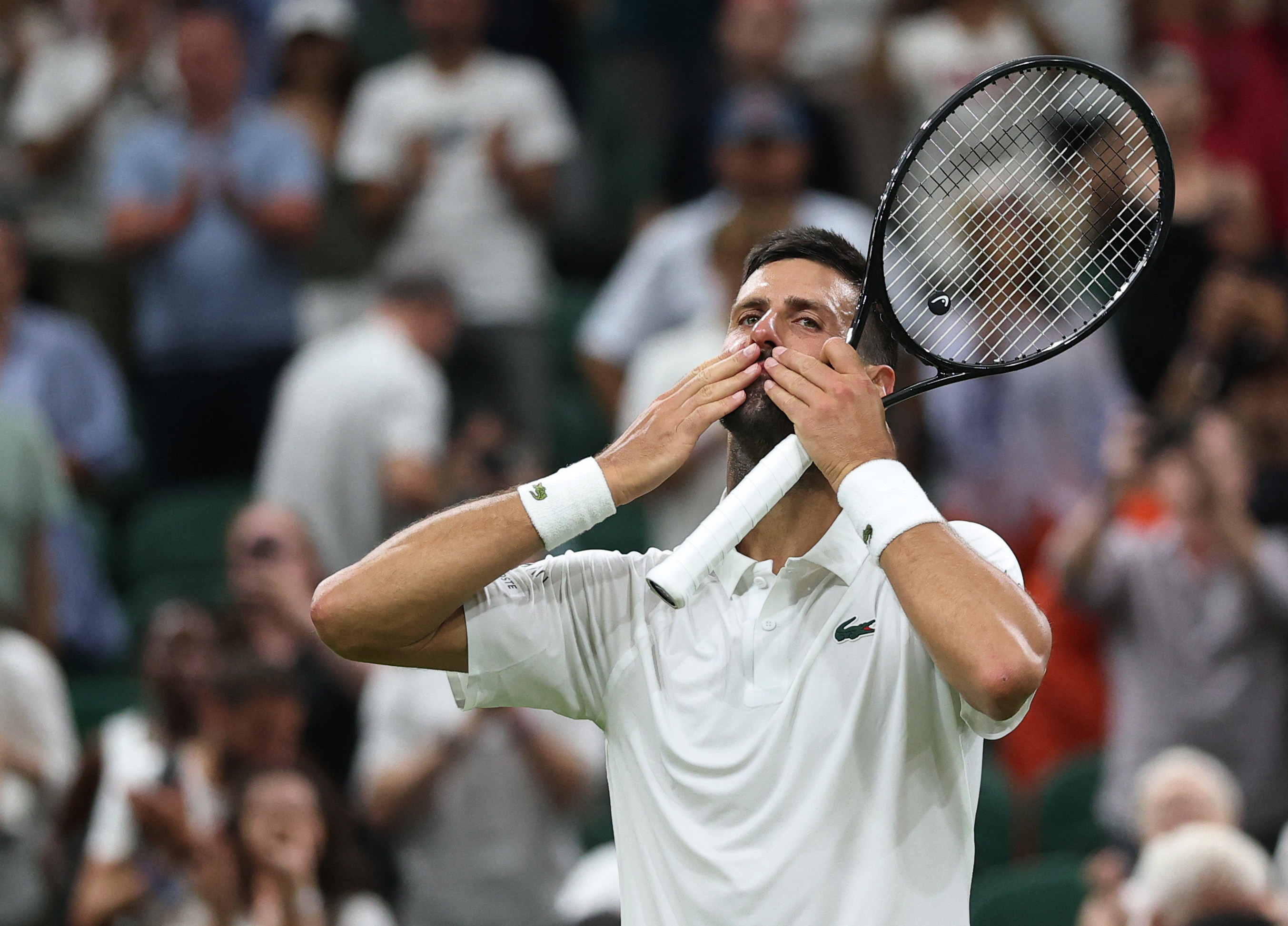 开云平台-网球场外新闻不断,话题热度爆表的简单介绍